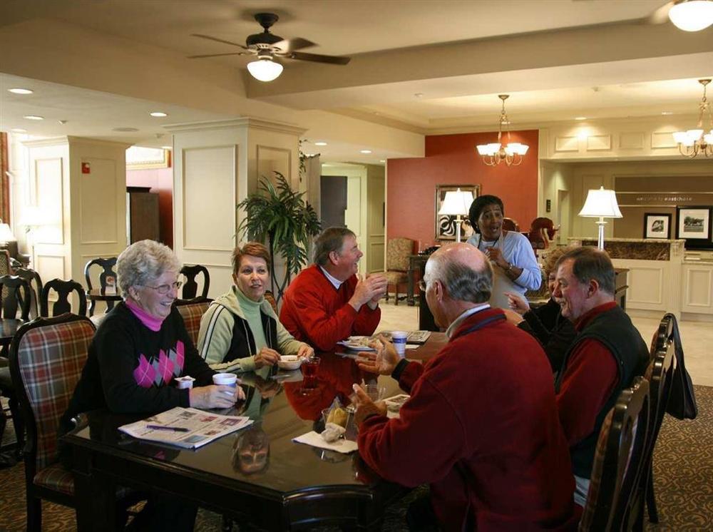 Hampton Inn & Suites Montgomery-EastChase Restaurant foto